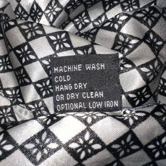 Robert Louis, Lg, silk blend 2-piece button front short sleeve argyly pajamas,  - Picture 7 of 8